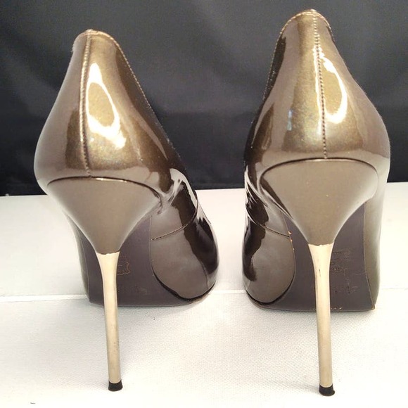 Stuart Weitzman Iron Quasar Pump Heels Size 8.5 Bronze Metallic Silver - Picture 3 of 5